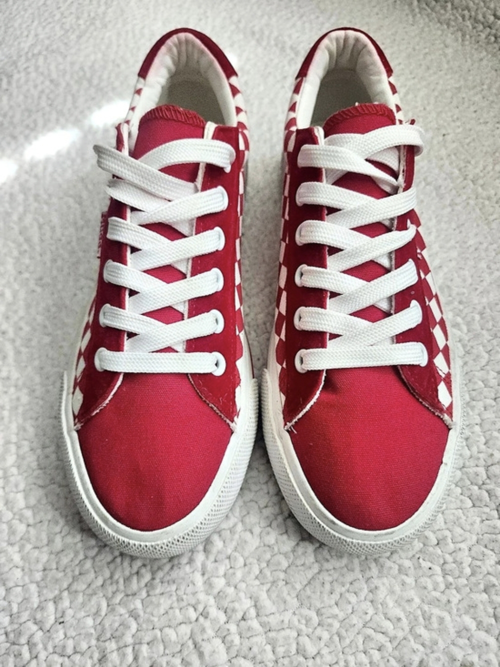 MUDD Penny Red & White Checkered Sneakers Size 8